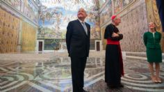 AMLO visita la réplica de la Capilla Sixtina con Claudia Sheinbaum