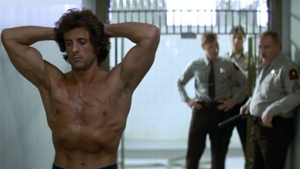 Sylvester Stallone protagonizó Rambo (First Blood) en 1982.