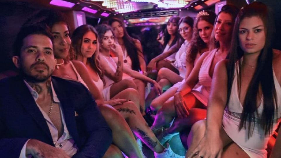 Hombre con 9 esposas tiene que cumplirle a todas en la intimidad