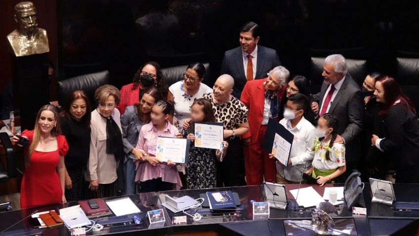 Niñas y niños toman la tribuna del Senado y exigen seguridad y paz