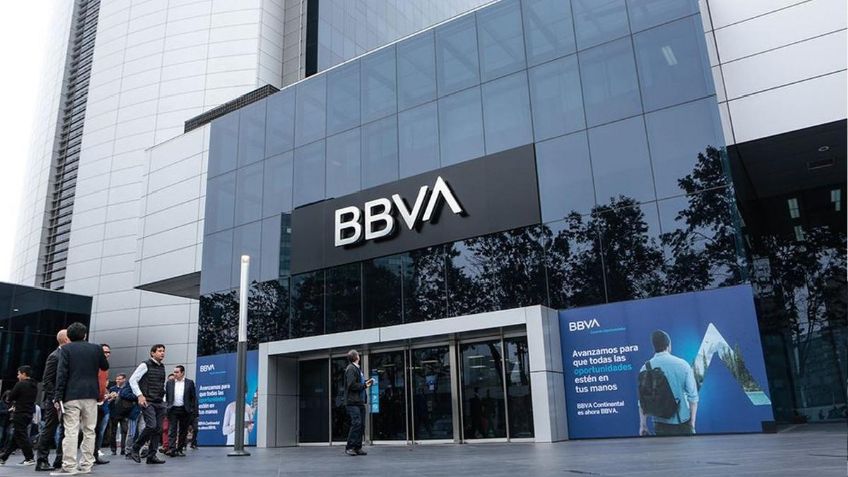 Manda presidente mensaje al español BBVA, para que continue con planes