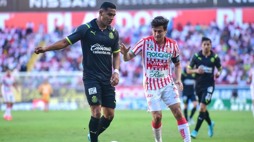 Chivas vence a Necaxa por mínima diferencia