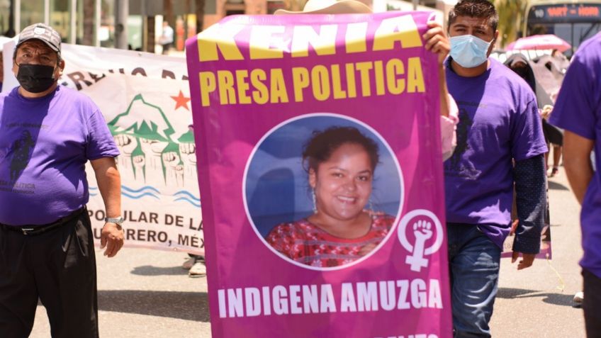 Activistas hacen bloqueos en Acapulco para exigir la liberación de indígena guerrerense