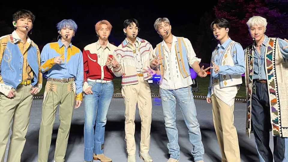 BTS puede cantanr en más de un idioma