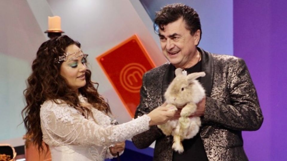 Tatiana golpea a un mago en 'MasterChef Junior' por darle tremendo susto