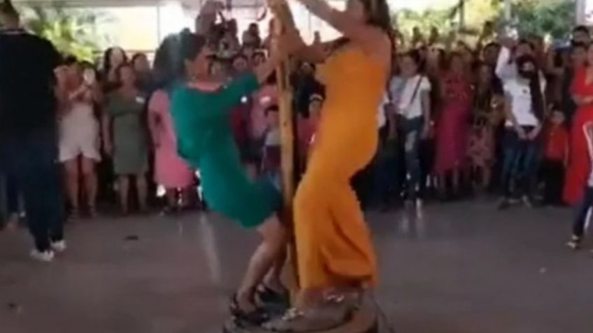 Alcalde de Ajuchitlán festeja Día de las Madres con concurso de table dance y lo tunden en redes: VIDEO