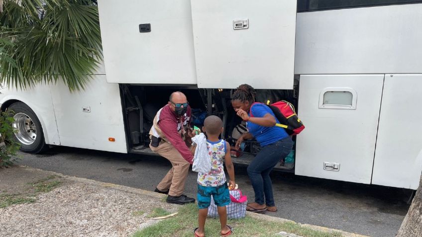 Haitianos regresan a Monterrey donde tienen trabajo mientras logran cumplir el sueño americano