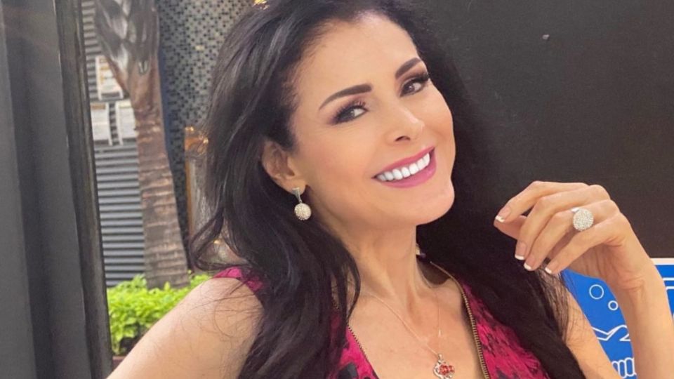 Loures Munguia al igual que Maribel Guardia, no aparentan su edad y no tiene nada que envidiarle a las veinteañeras