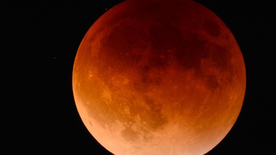 'Luna Roja' un espectáculo que se podrá apreciar en México