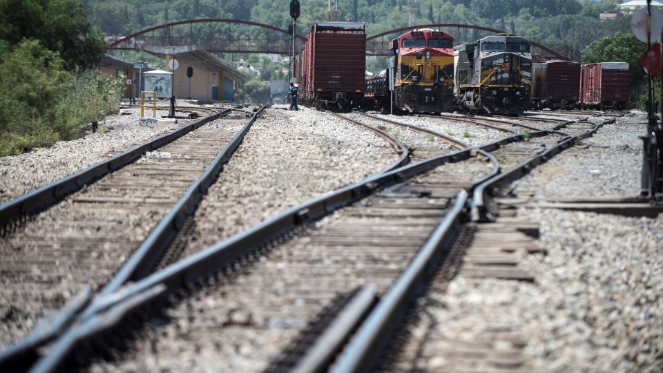 Autoridades dicen que el transporte ferroviario eleva el costo de los productos