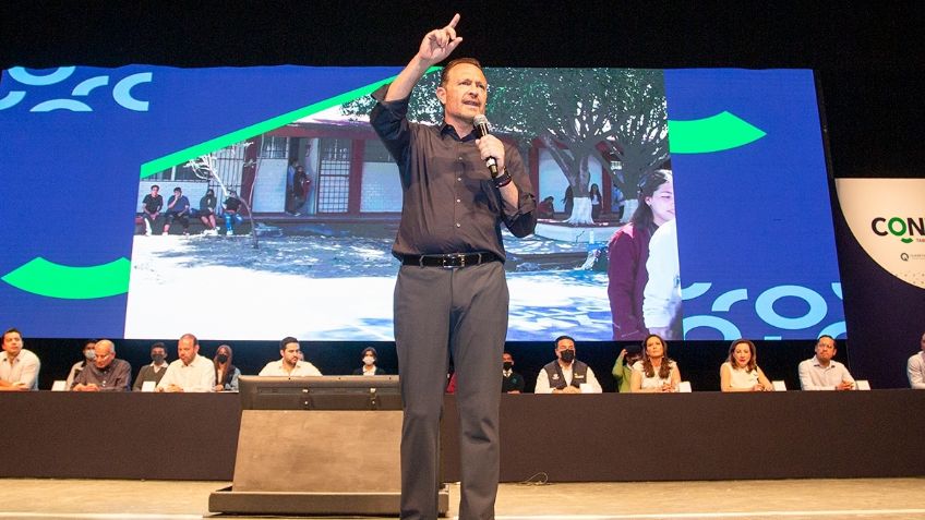 Gobernador de Querétaro presenta estrategia de fortalecimiento para la educación