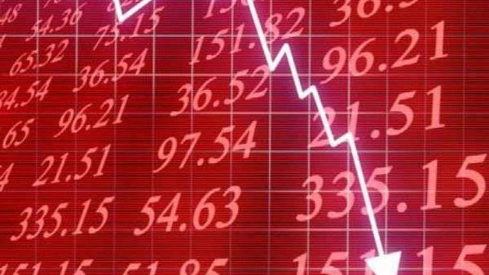 El Índice de Precios y Cotizaciones (IPC), de la Bolsa Mexicana de Valores, registra una caía de 2.55 por ciento.