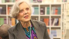 Elena Poniatowska recibe la medalla Belisario Domínguez, AMLO la felicita: "Es la mejor escritora"