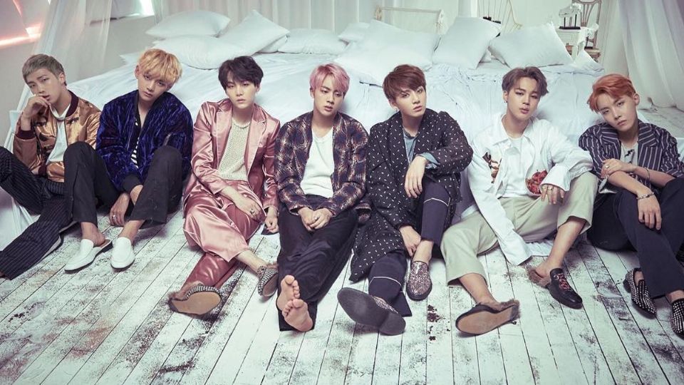 ¿Hay romance entre BTS y BLACKPINK?