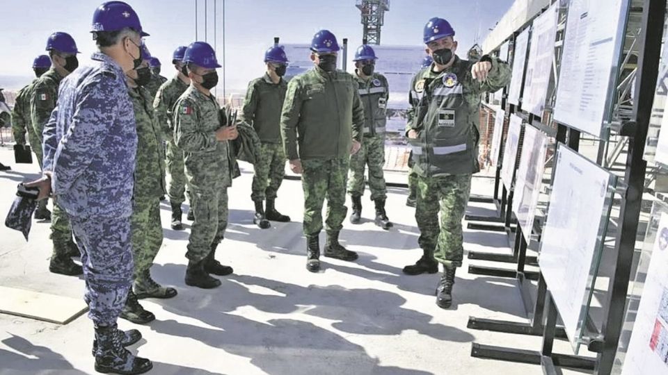 Los postulantes podrán trabajar en la refinería Olmeca, la cual se construye en el puerto de Dos Boscas, Tabasco.