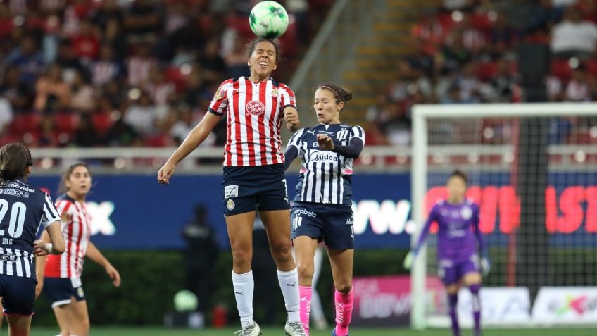 Rayadas fue de menos a más y sacó empate con Chivas en la ida del Campeón de Campeones