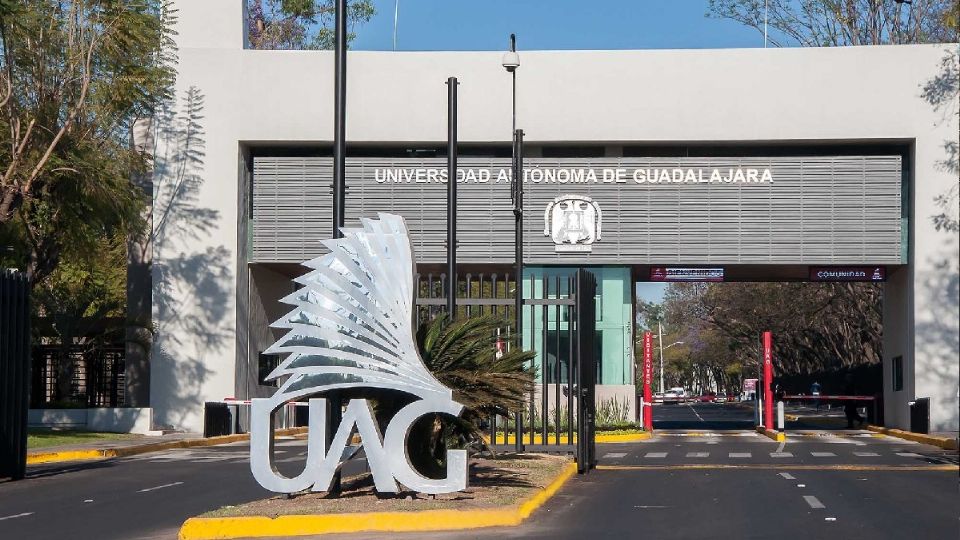 Para promover la importancia de la profesionalización de líderes empresariales, la UAG invitó a Robert Grosse