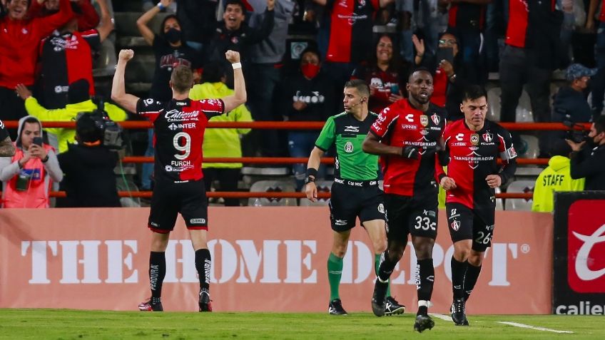 Atlas se roba el show en el Estadio Jalisco y vence 3-2 a Cruz Azul