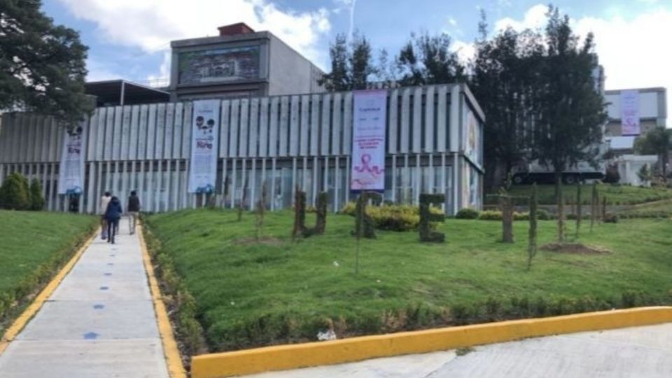 Tlaxcala entrega bonos a maestros por más de 15 mdp