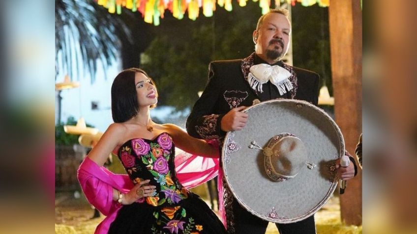 Ángela Aguilar revela que Pepe Aguilar la regañaba por COQUETA, “me llegaban cartas, flores y chocolates”