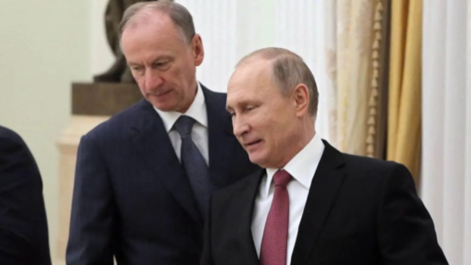 Patrushev y Putin se conocieron en los 90; ambos tienen experiencia como agentes de inteligencia.