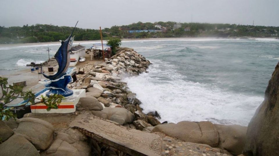 Agatha se desplaza hacia el noreste a 13 km/h. FOTO: Cuartoscuro