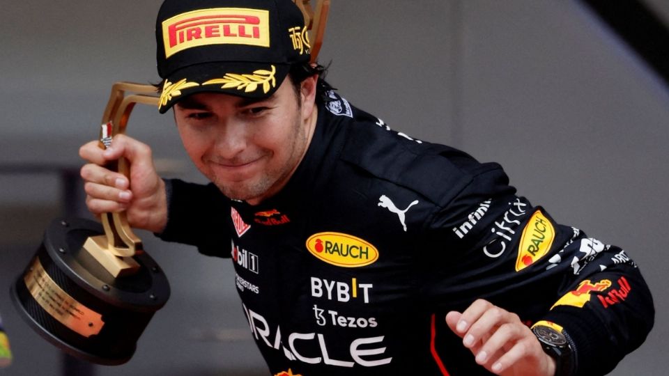 'Checo' Pérez logró conquistar este domingo el GP de Mónaco. FOTO: Reuters