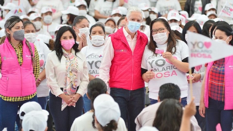 El gobernador del Edomex, Alfredo Del Mazo, reconoció a las amas de casa mexiquenses