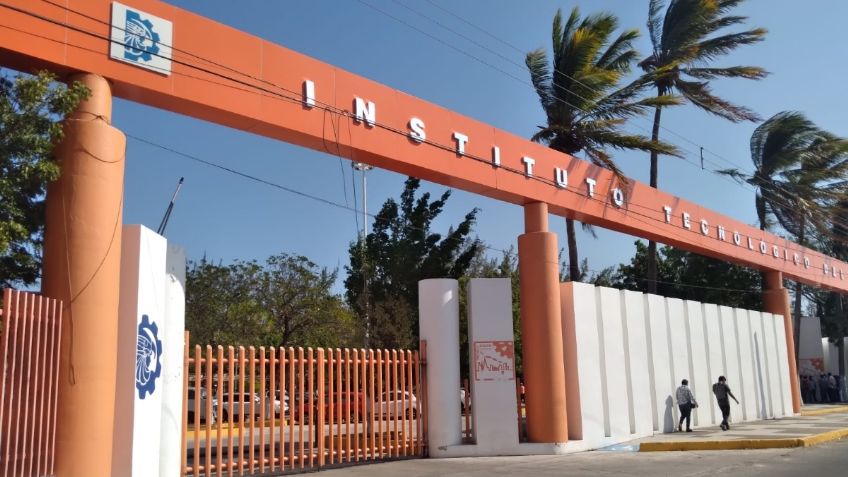 ¡Sinvergüenzas! Sujetos armados asaltan salón de clases en el ITI de Oaxaca