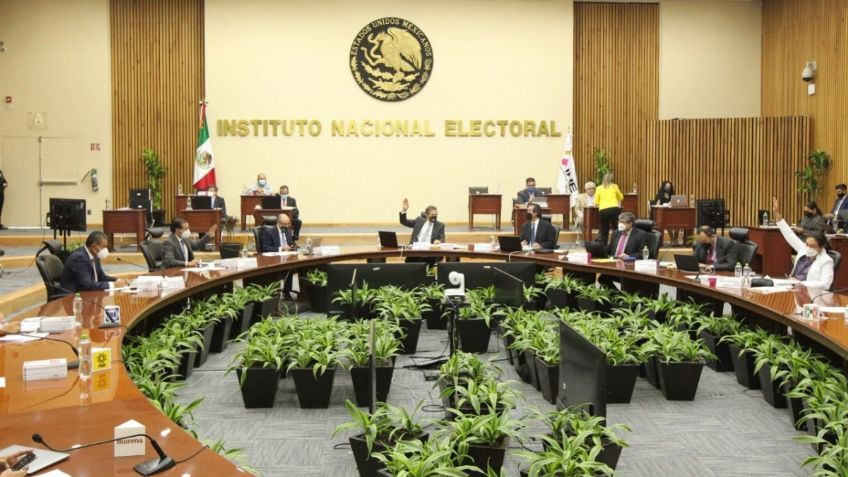 FGR y FEPADE incumple con entrega de información al INE sobre posibles delitos electorales