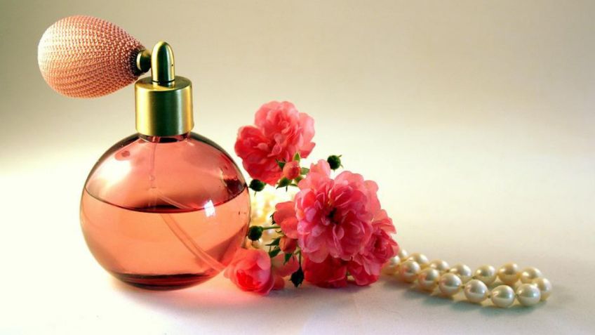 Estos son los 3 perfumes de mujer más vendidos de 2022