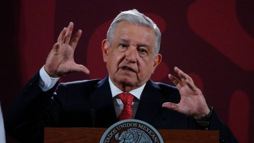 AMLO llama a líderes sindicales de Pemex acabar con el influyentismo y corrupción en basificación