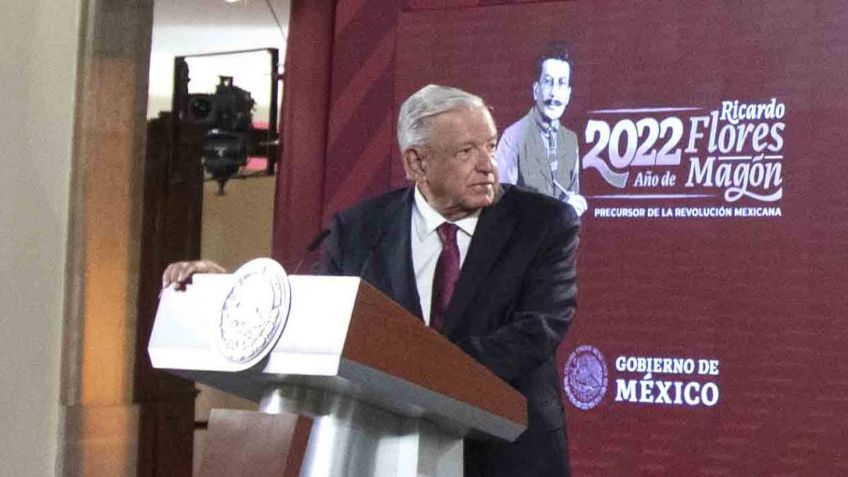 Sexenio cerrará con casi 2 millones de barriles diarios de combustible: AMLO