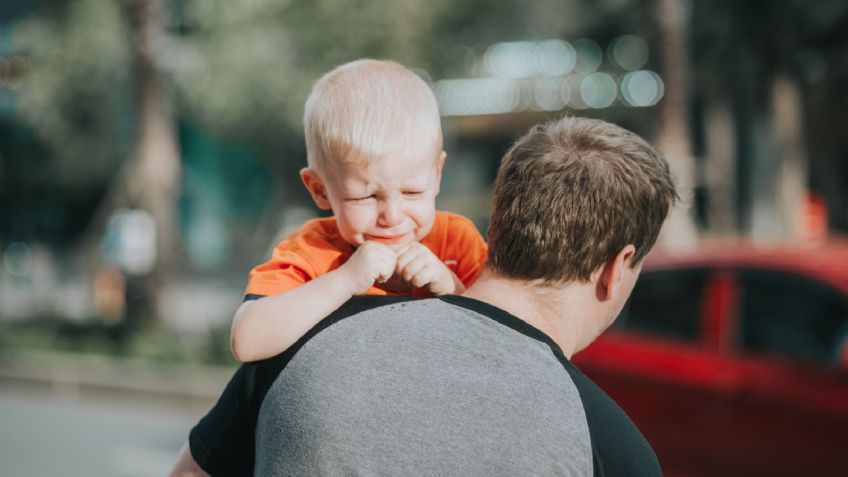 Berrinches, debo evitar que mi hijo los haga o es mejor dejarlo y luego corregirlo