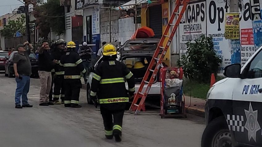 Trabajador muere electrocutado en un poste al colocar una red de fibra óptica en Veracruz | VIDEO