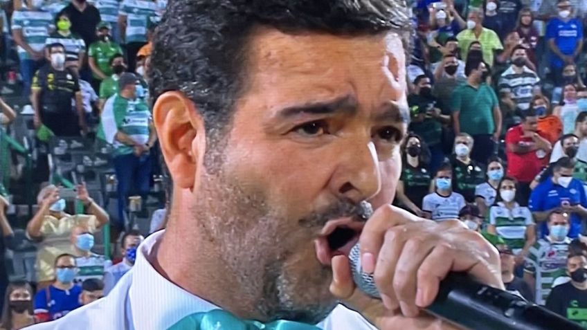 De nuevo, Pablo Montero se equivoca al cantar el Himno Nacional