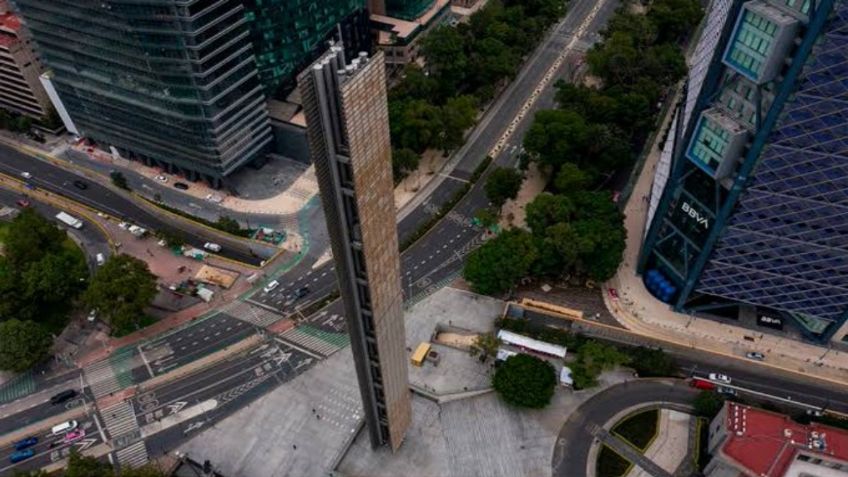 Sociedad civil solicita a gobierno de la CDMX convertir la Estela de Luz en un memorial para victimas de la violencia en México