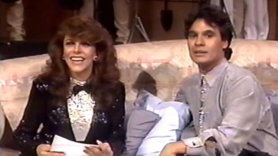 Juan Gabriel y Verónica Castro compartieron créditos en diferentes programas.