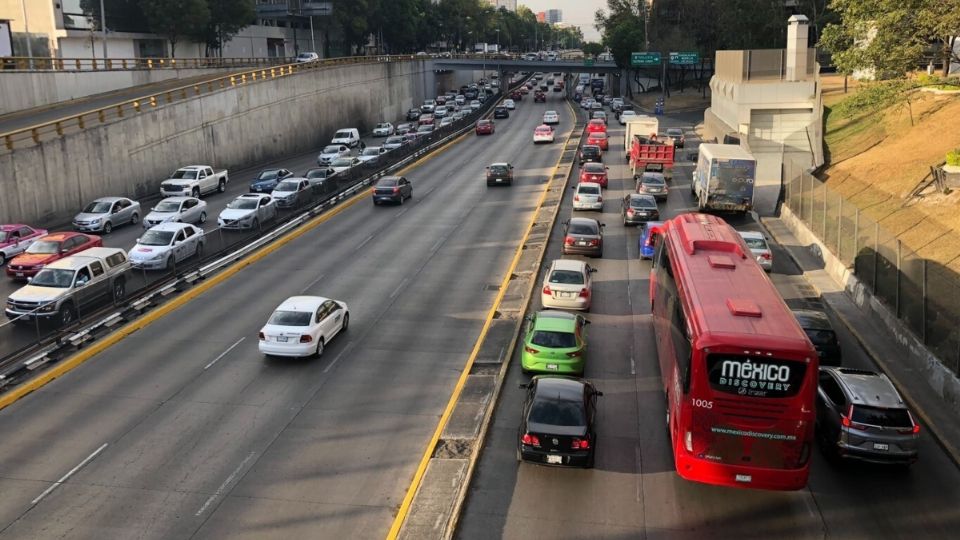 Imagen de circulación víal en la Ciudad de México.