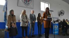 "Querides estudiantes": abuchean a funcionaria de educación por usar lenguaje inclusivo durante un discurso | VIDEO