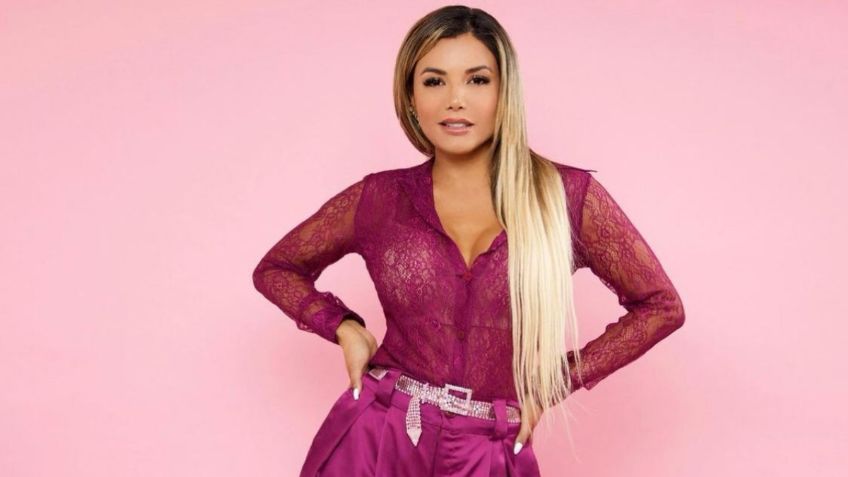 Aleida Núñez derrocha sensualidad al presumir sus curvas con ajustado body rosa: FOTO