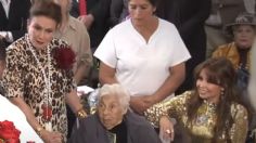 Doña Eva Mange: Así fue la amorosa celebración de 100 años de la abuelita de Laura Zapata y Thalía