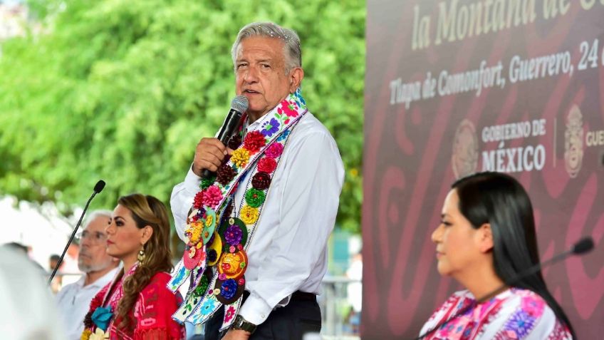 AMLO: "A unos días de cumplir 4 años de triunfo, puedo decir que estamos cumpliendo, primero los pobres”