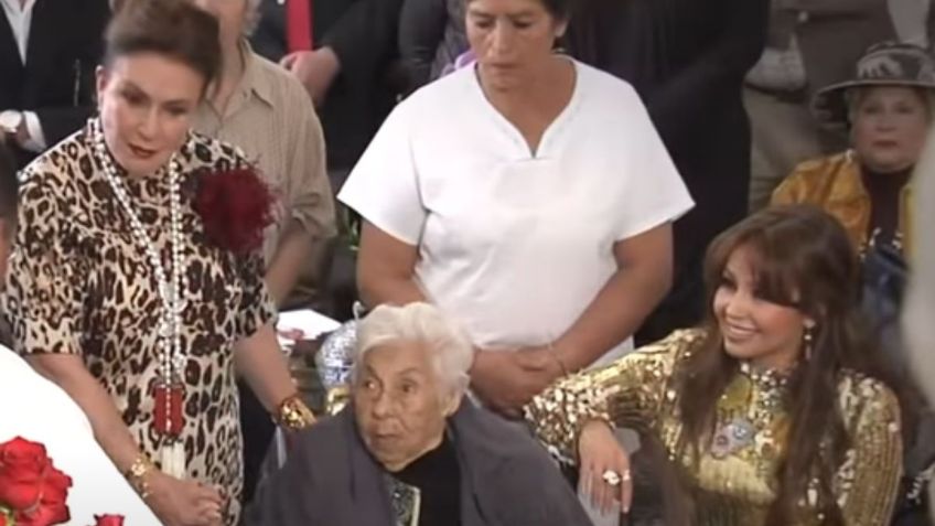 Doña Eva Mange: Así fue la amorosa celebración de 100 años de la abuelita de Laura Zapata y Thalía