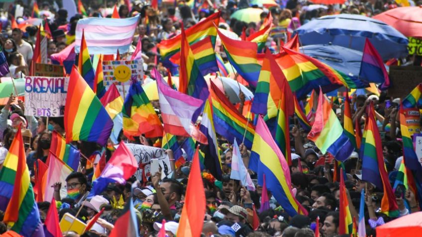 Recibe Sheinbaum peticiones de la comunidad LGBTTTIQA+