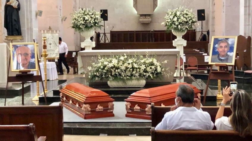 Celebran exequias de los sacerdotes Jesuitas asesinados