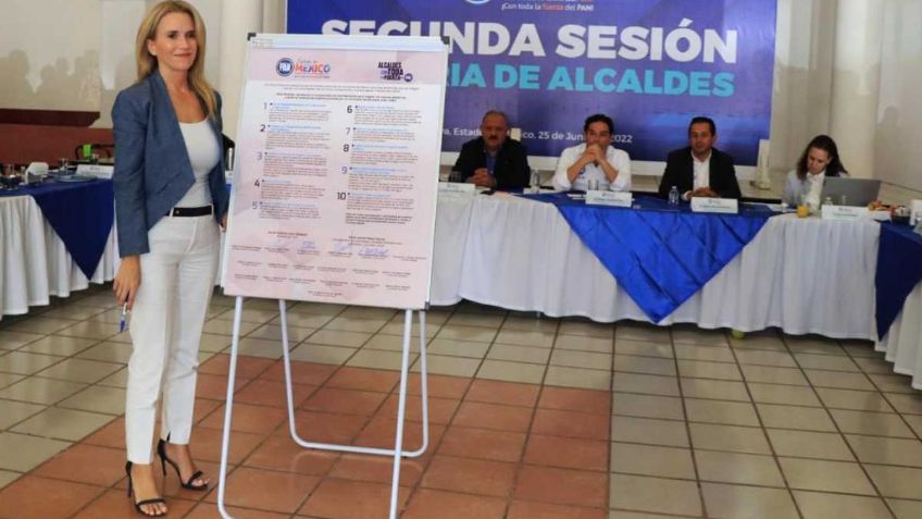 Romina Contreras firma decálogo de 10 acciones del PAN para fortalecer los municipios de México