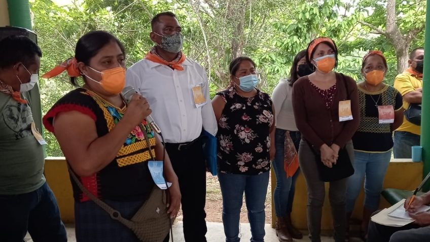 Indígenas de Oaxaca eligen a tres mujeres para encabezar acciones en contra del Corredor Interoceánico