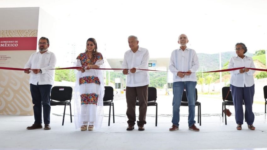 AMLO y Evelyn Salgado inauguran la primera etapa del Libramiento Poniente de Acapulco 