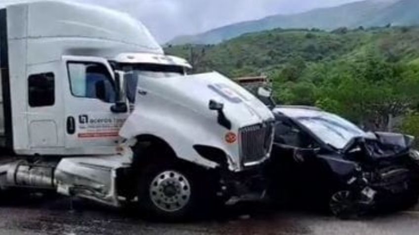 Chilpancingo: Tráiler embiste a varios vehículos en la Autopista del Sol | VIDEO